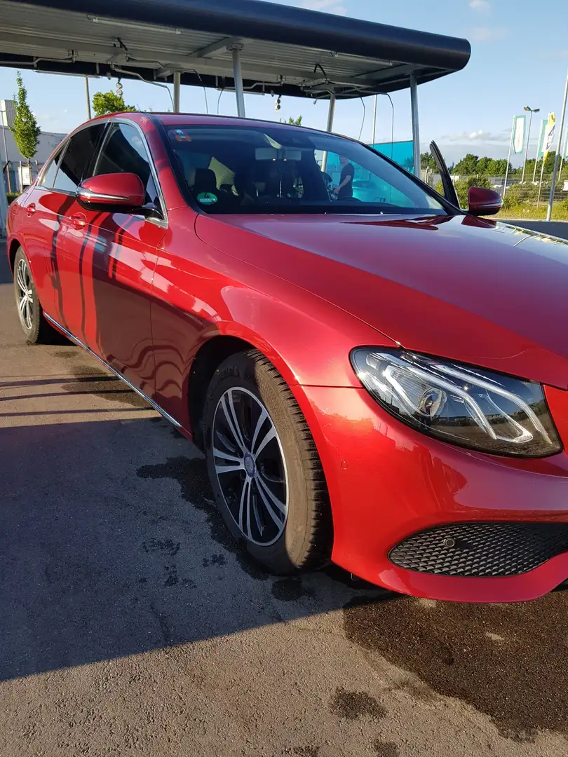 Mercedes-Benz E 200 9G-TRONIC Avantgarde Kırmızı - 2