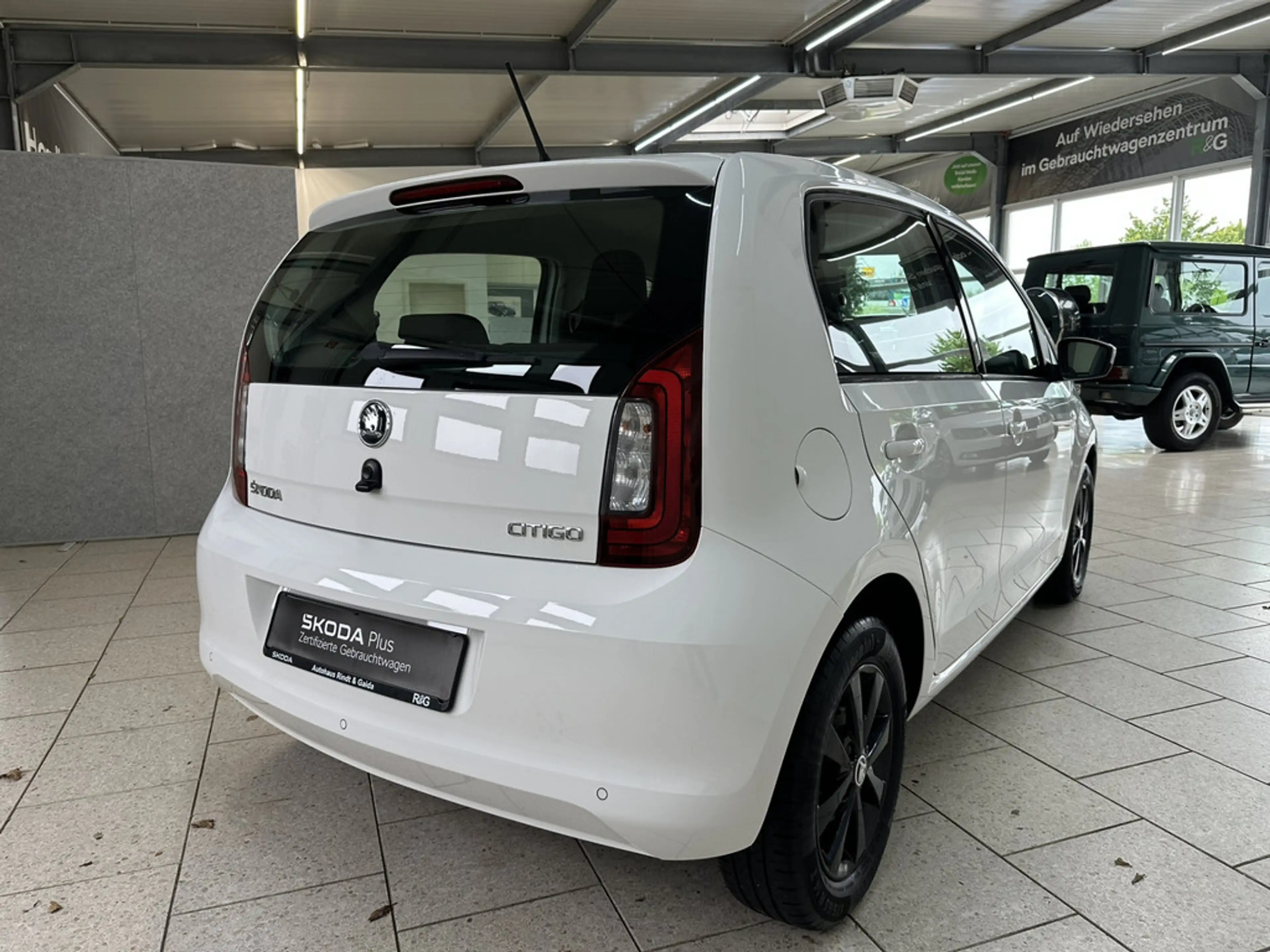 Skoda Citigo 1.0 Style Green tec KLIMA PDC SHZ — photo 7
