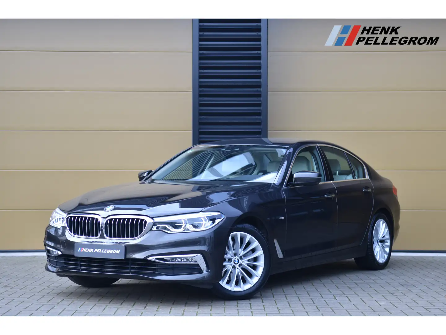 BMW 520 5-serie 520i High Executive * LED * Comfortstoelen Marrone - 1