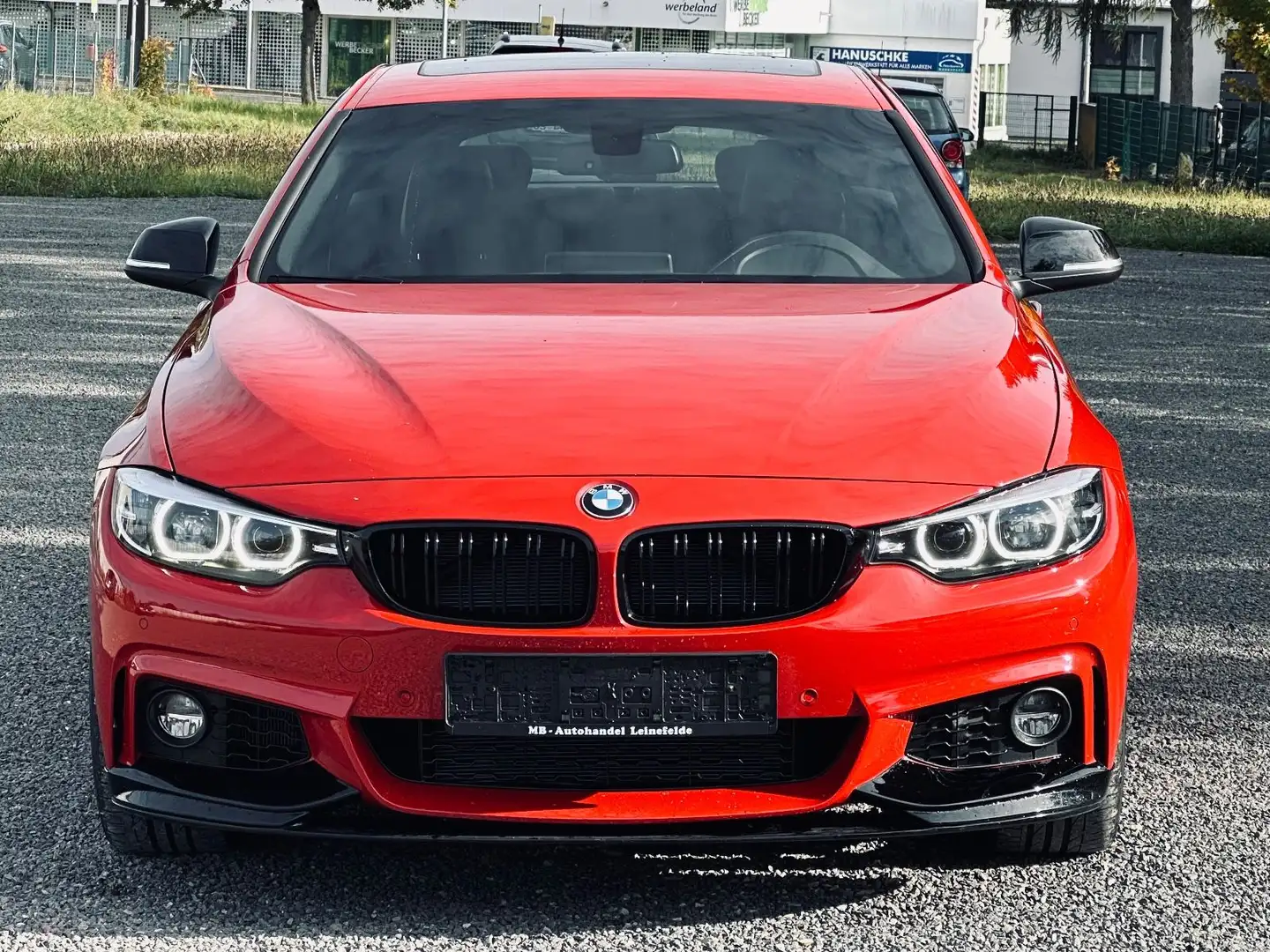 BMW 440 i Gran Coupe xDrive M Sport Performance H&K Rot - 2