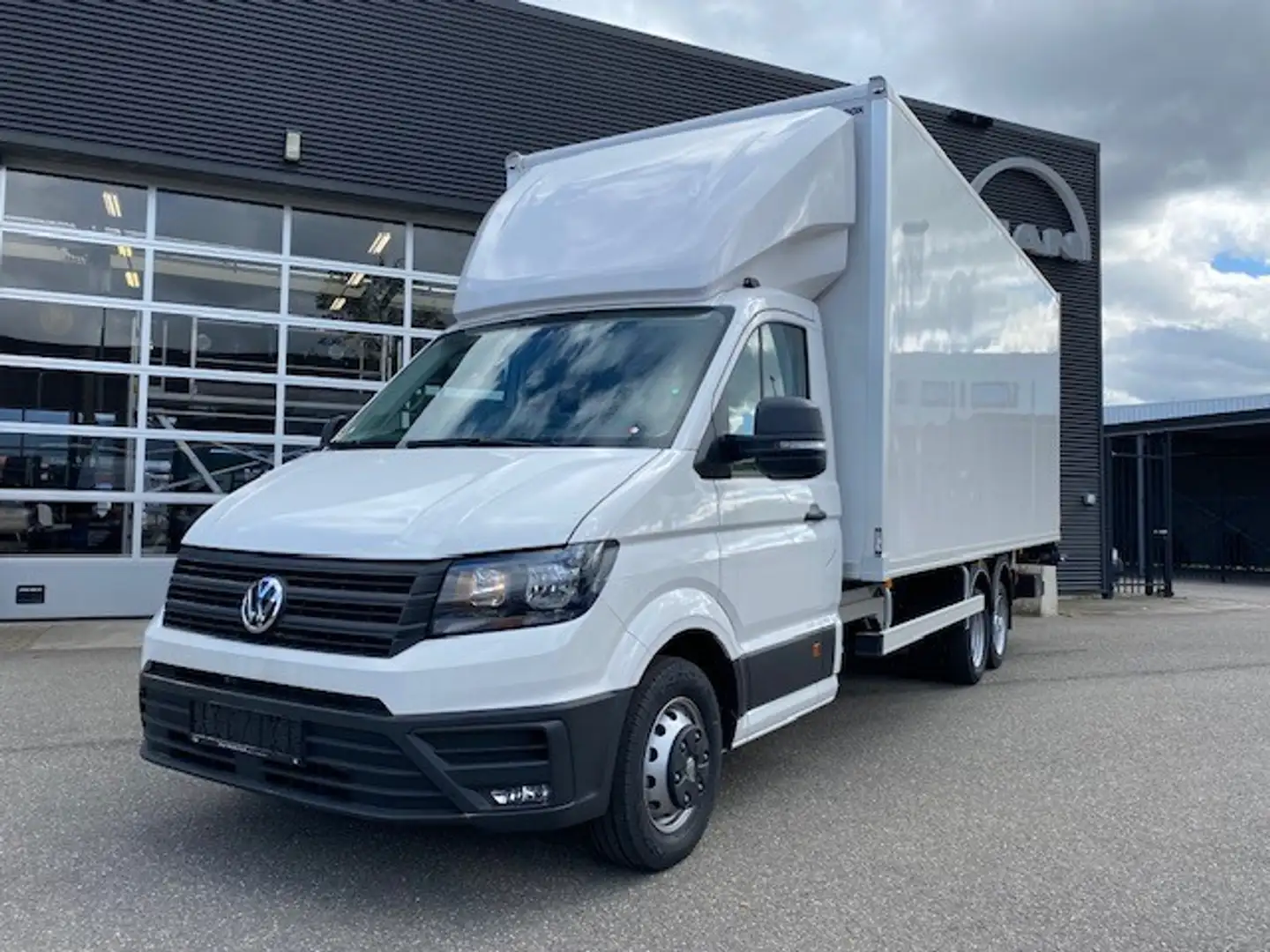 Volkswagen Crafter 50 2.0 TDI 164 PK BE COMBI, LAADVERMOGEN +/- 2.400 Wit - 2