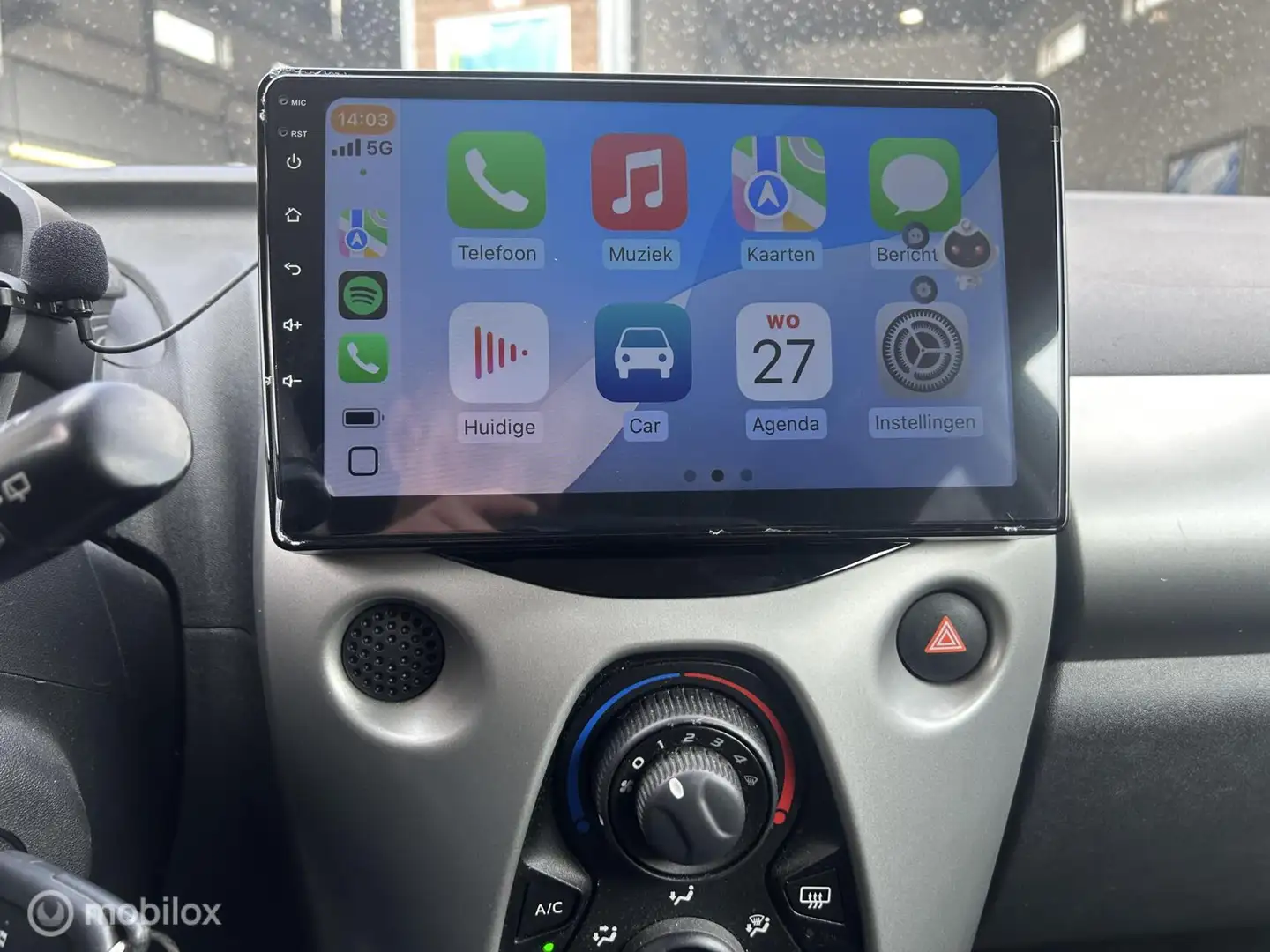Peugeot 108 Cabrio top 1.0 e-VTi Carplay Navigatie Paars - 2