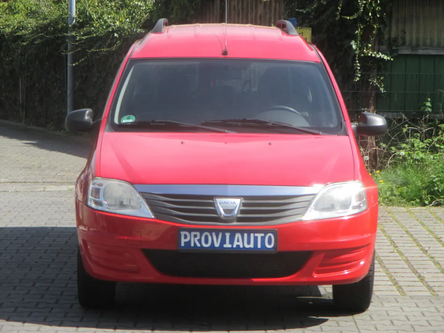 Dacia Logan 1.5 dci Ambiance TÜV 07/2024 Rot - 2