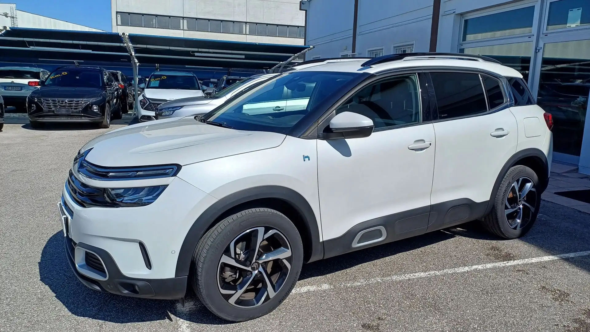Citroen C5 Aircross Hybrid 225 E-EAT8 Shine  ( NO VINCOLO FINANZIARIO Bianco - 2