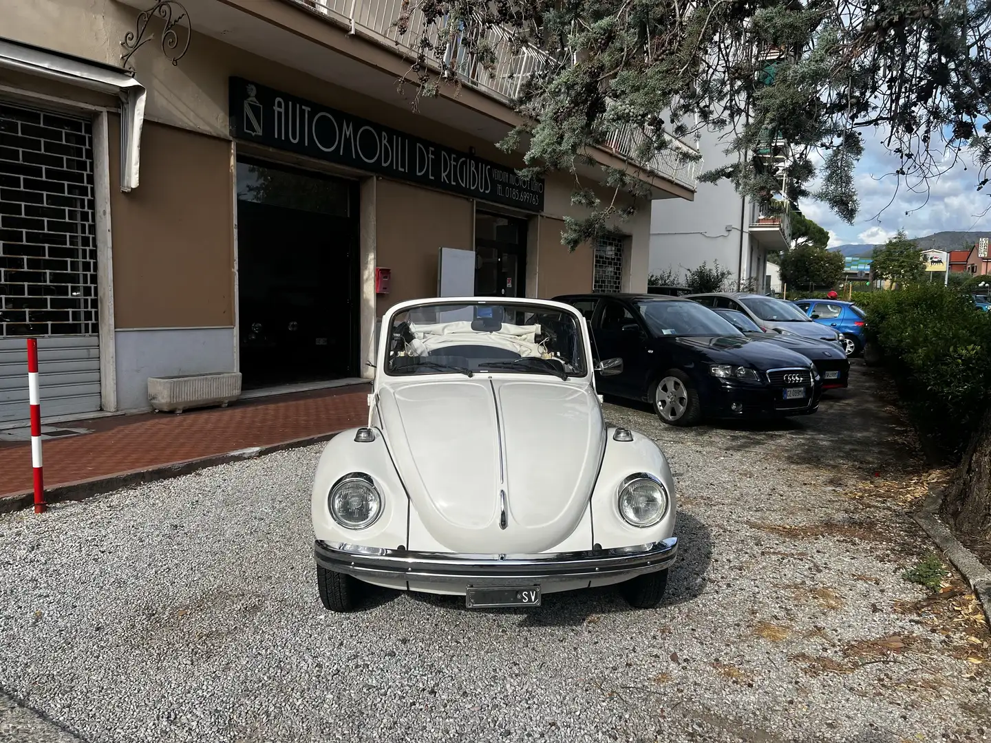 Volkswagen Maggiolino KARMANN CABRIOLET White - 2