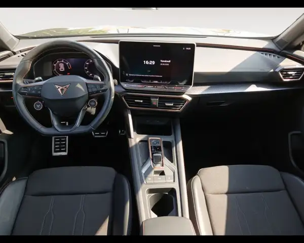 Cupra Formentor view 10