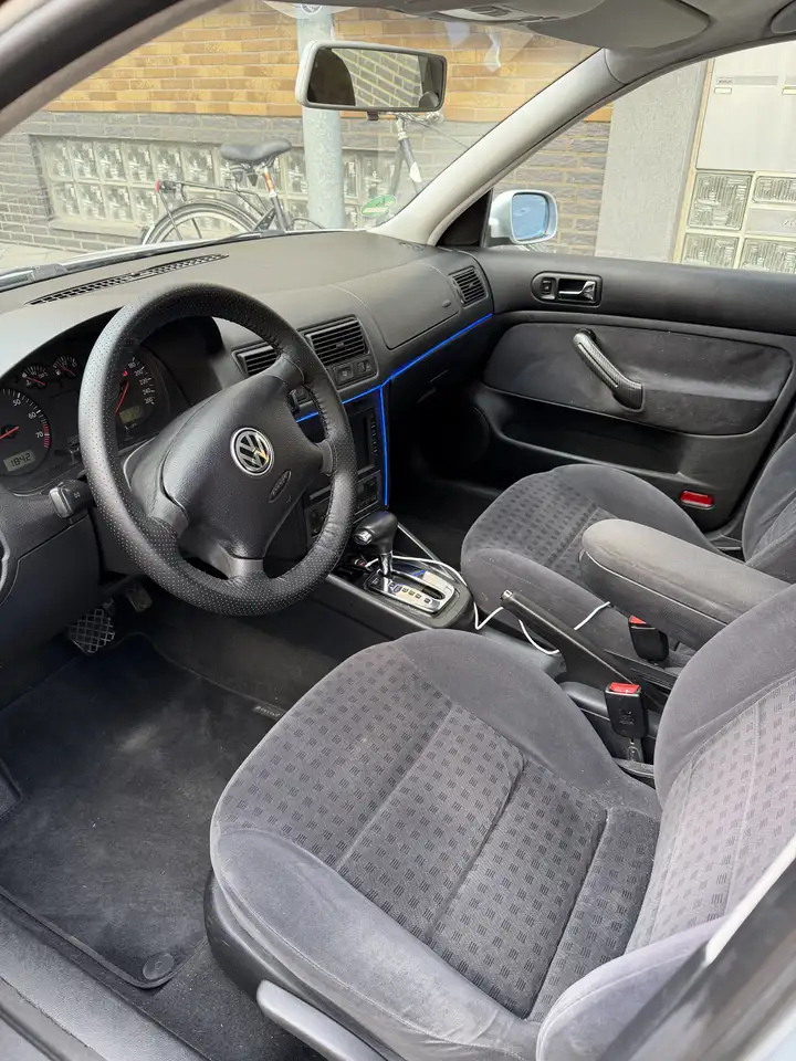 Volkswagen Golf 2.0 Automatik Comfortline, foto 8