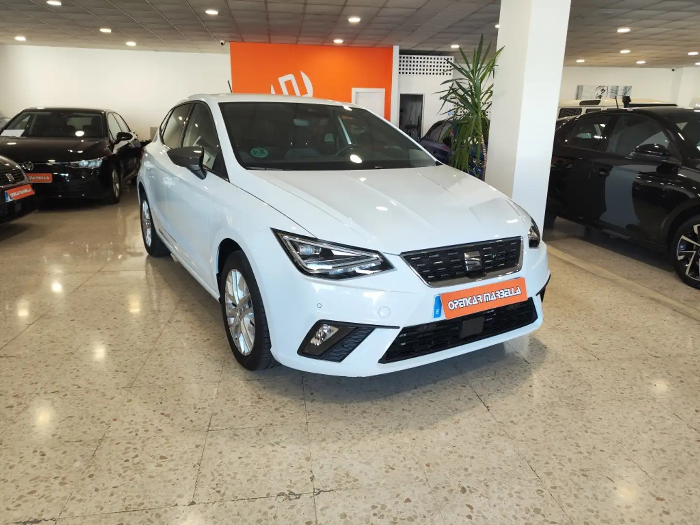 SEAT Ibiza 1.0 TSI S&S Xcellence 115 Blanco - 1