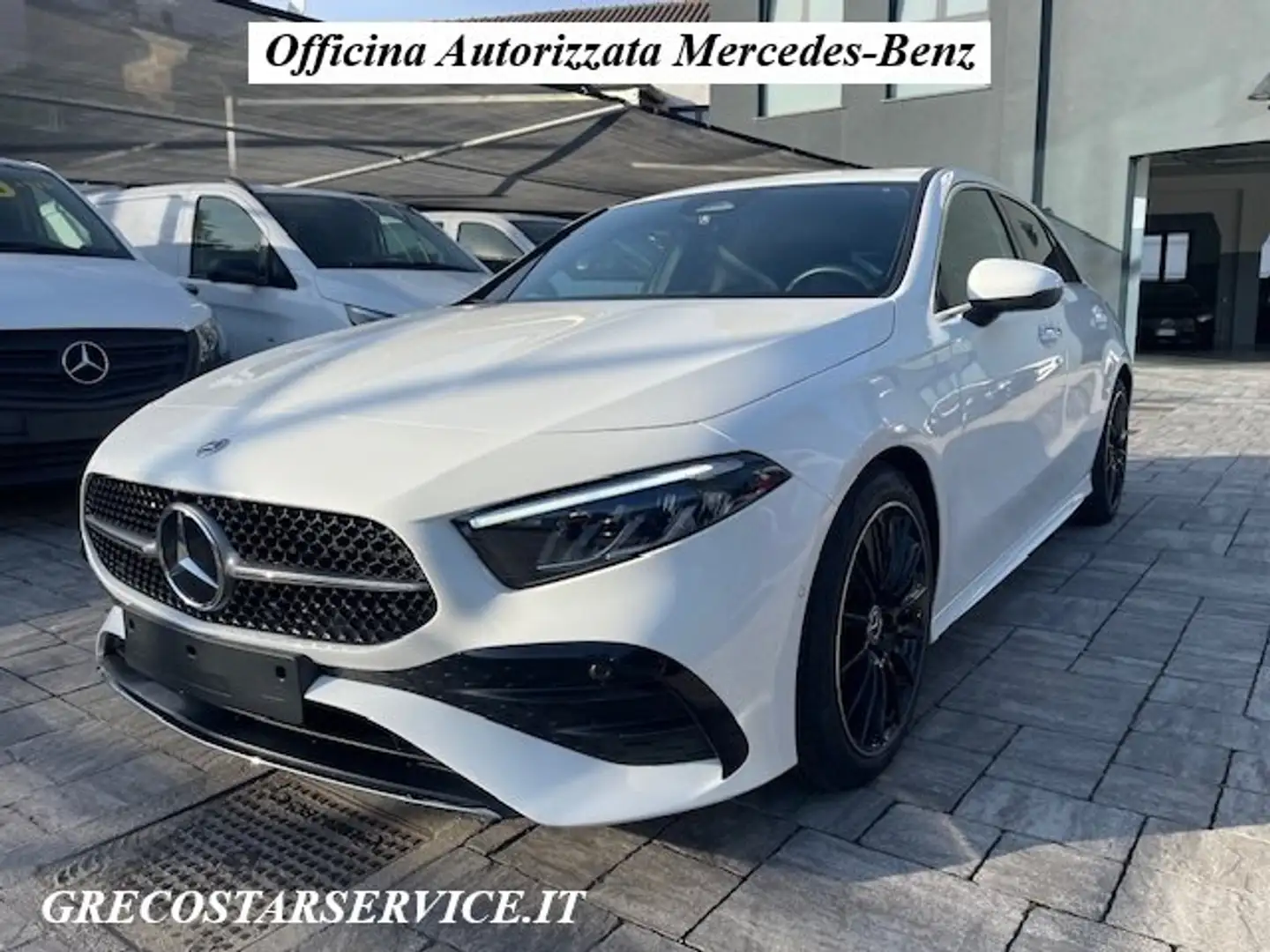 Mercedes-Benz A 180 AMG Line Advanced Plus Automatic CERCHI 18" BLACK Blanc - 1