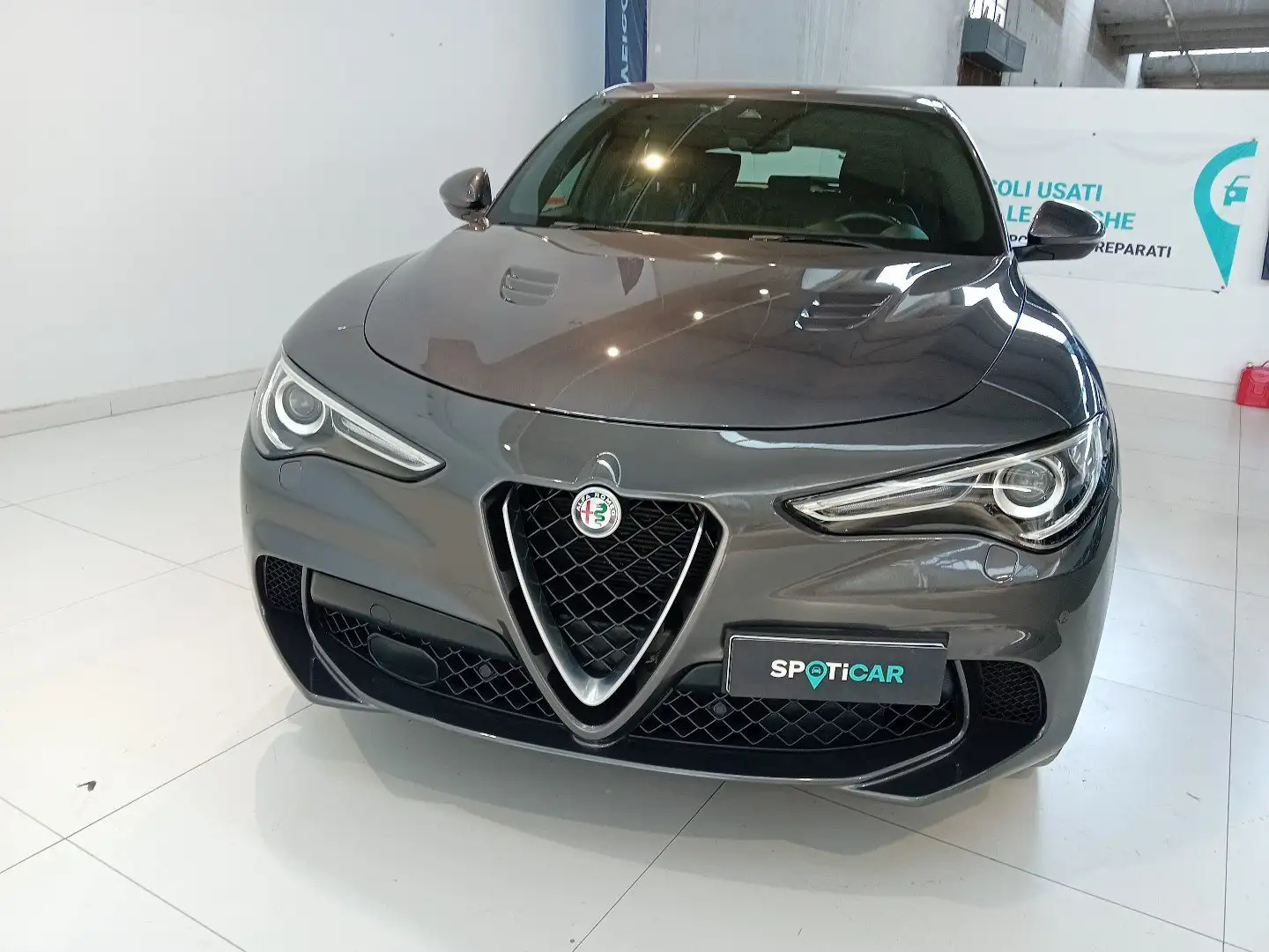 Alfa Romeo Stelvio 2.9 Bi-Turbo V6 510 CV AT8 Quadrifoglio Grigio - 2