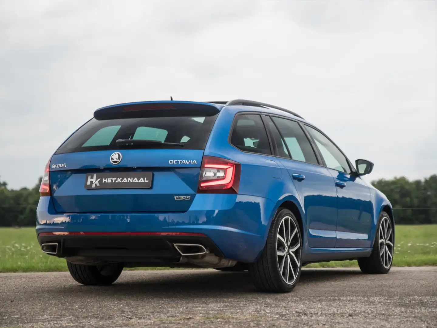 Skoda Octavia 2.0 TSI RS 230 Pano ACC Stoelv - 2