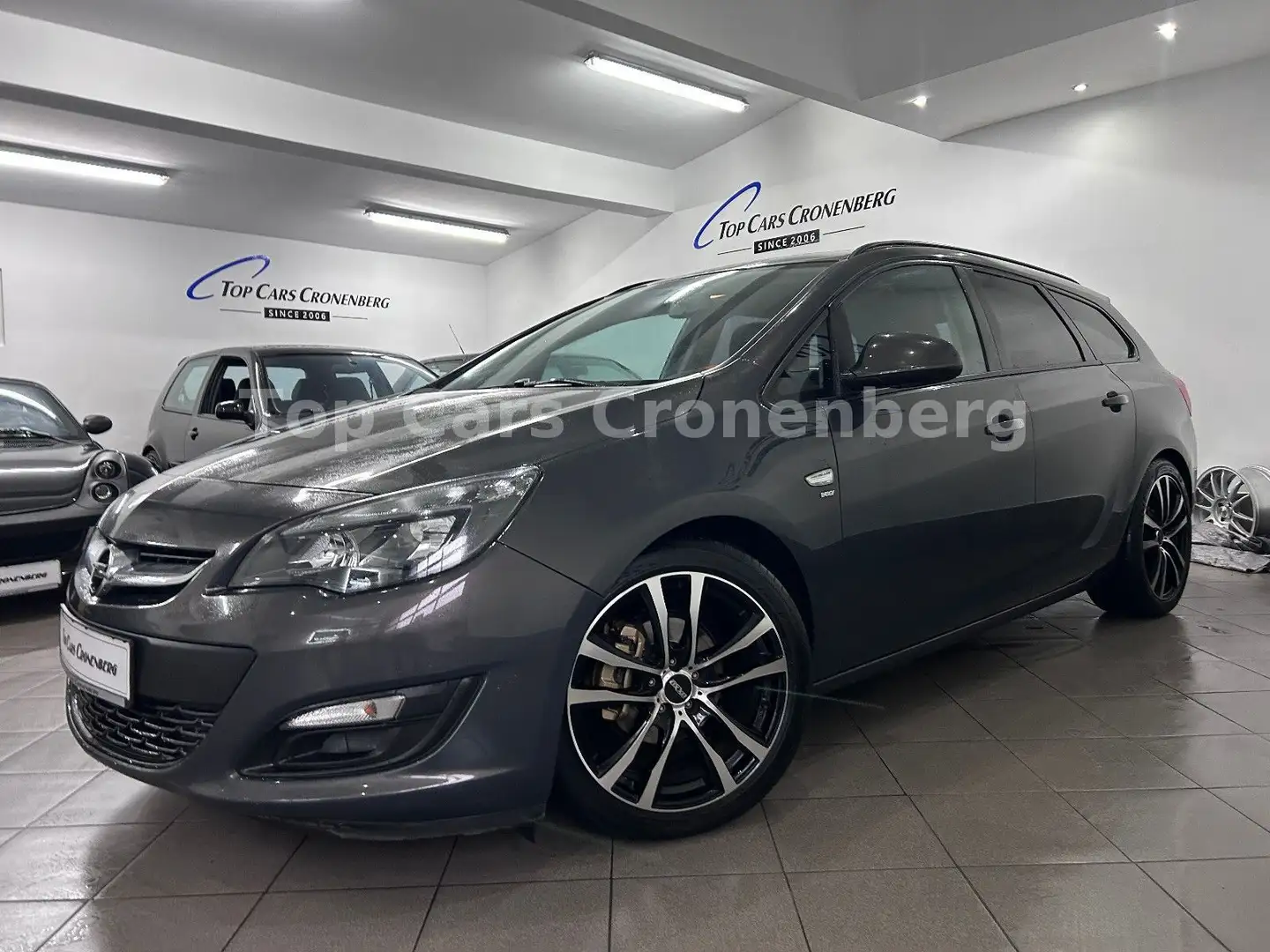 Opel Astra J 1.4 Energy*Leder*Eyecatcher*H&R*18-Zoll* Grau - 2