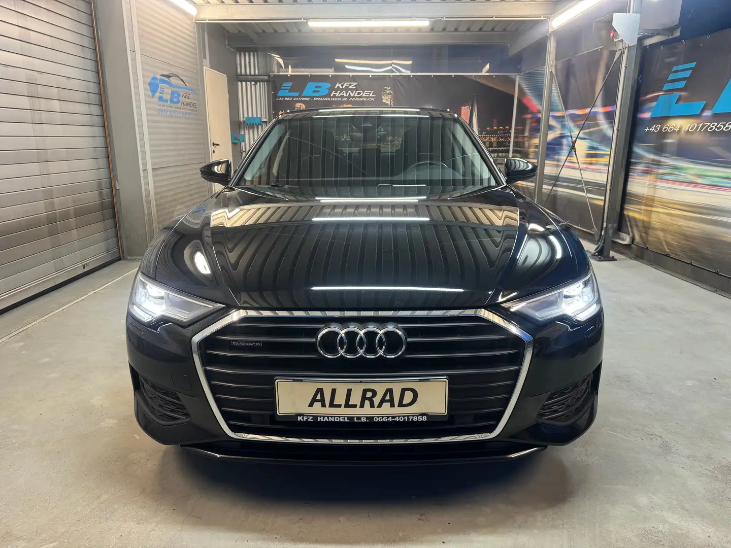 Audi A6 45 TDI quattro basis Schwarz - 2