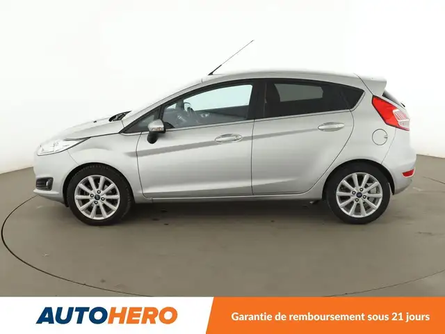 Ford Fiesta view 3
