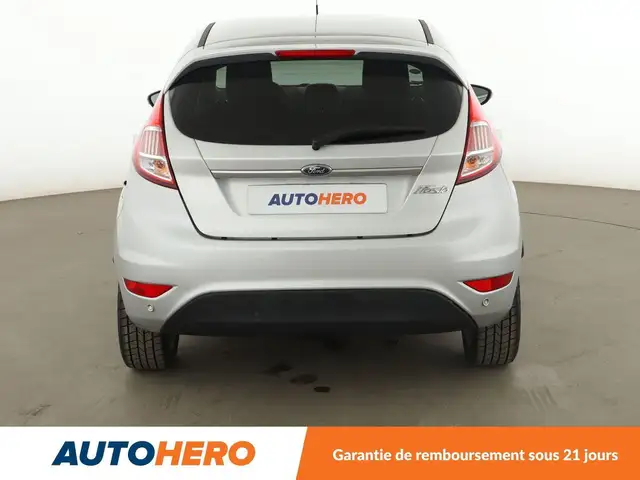 Ford Fiesta view 5