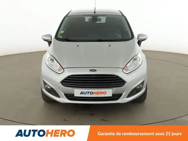 Ford Fiesta view 9