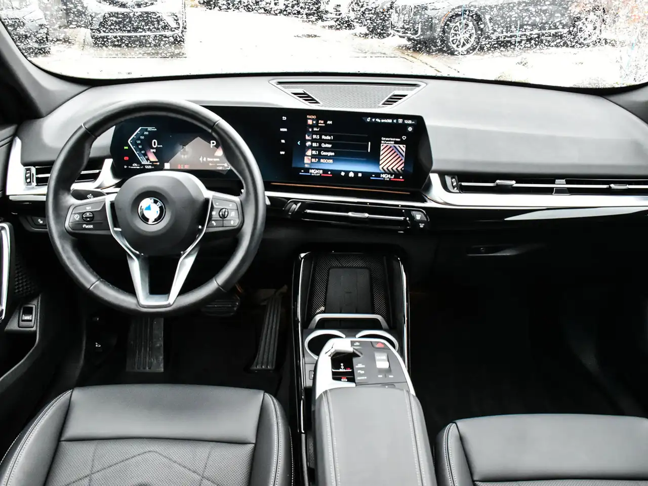 BMW X1 снимка BMW X1