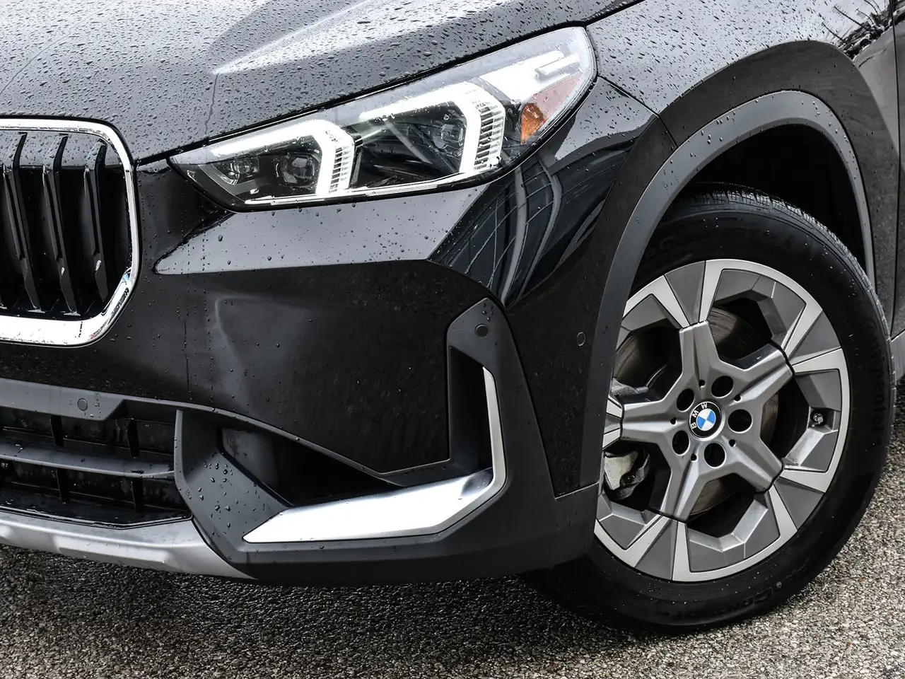 BMW X1 снимка BMW X1