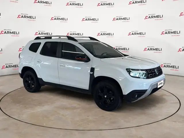 Dacia Duster view 5