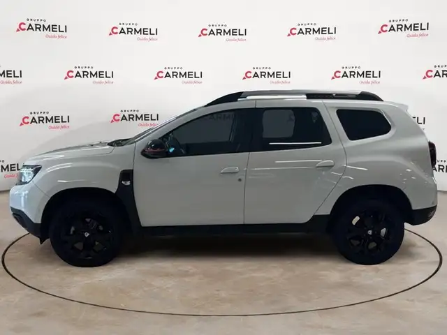 Dacia Duster view 2