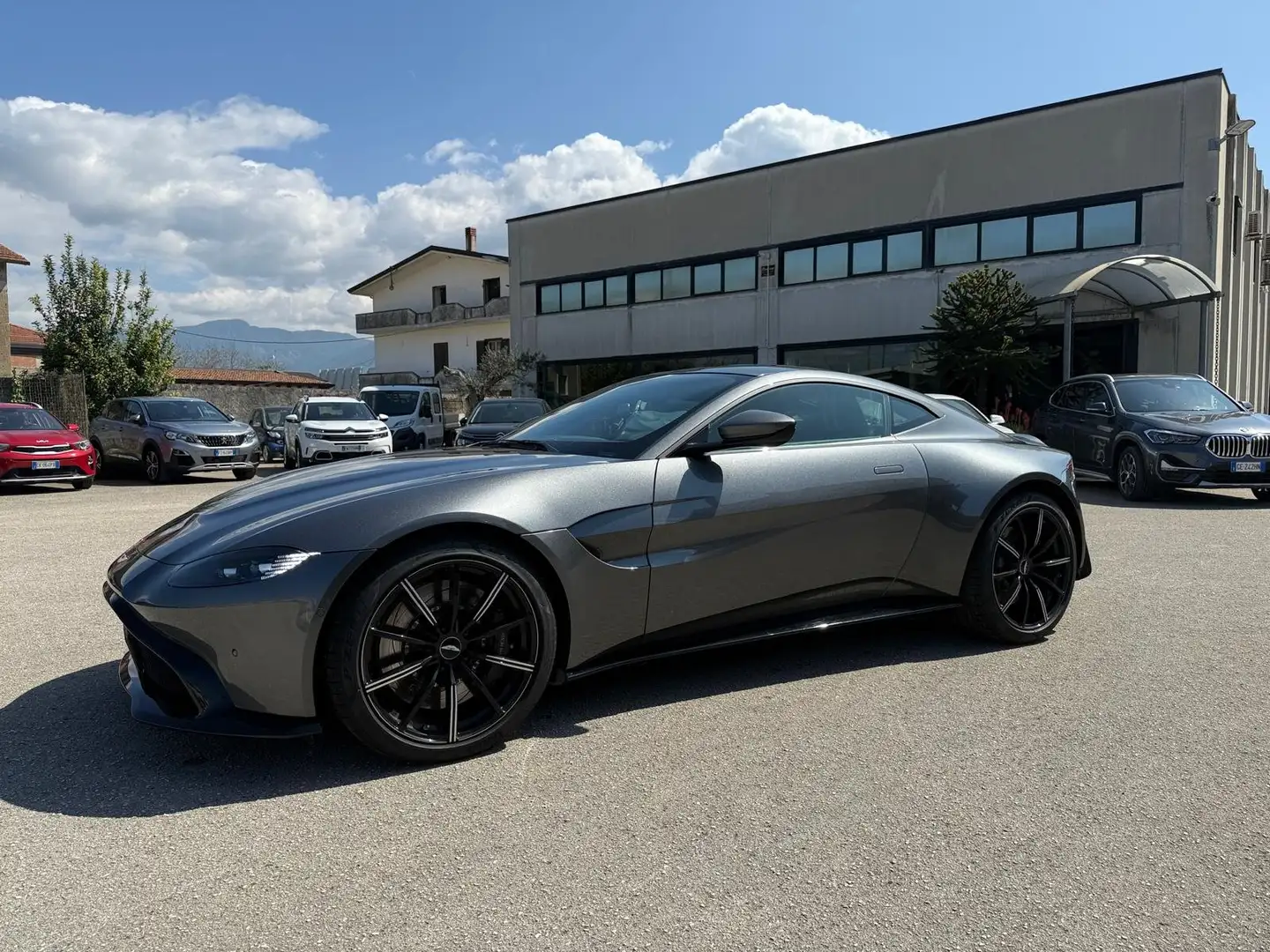 Aston Martin Vantage Vantage II Coupe Coupe 4.0 V8 auto Grigio - 1