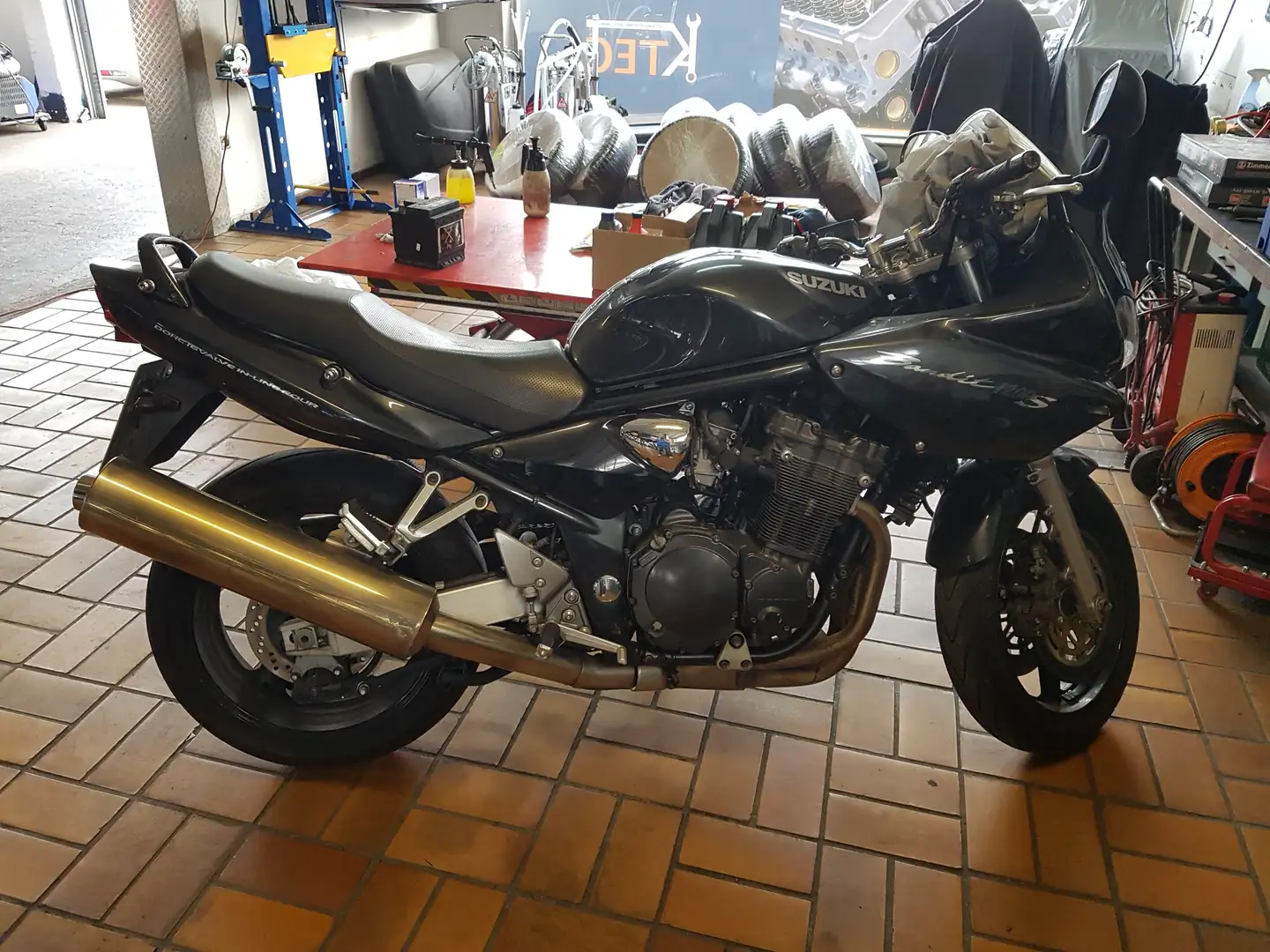 Suzuki Bandit 1200 Fekete - 1