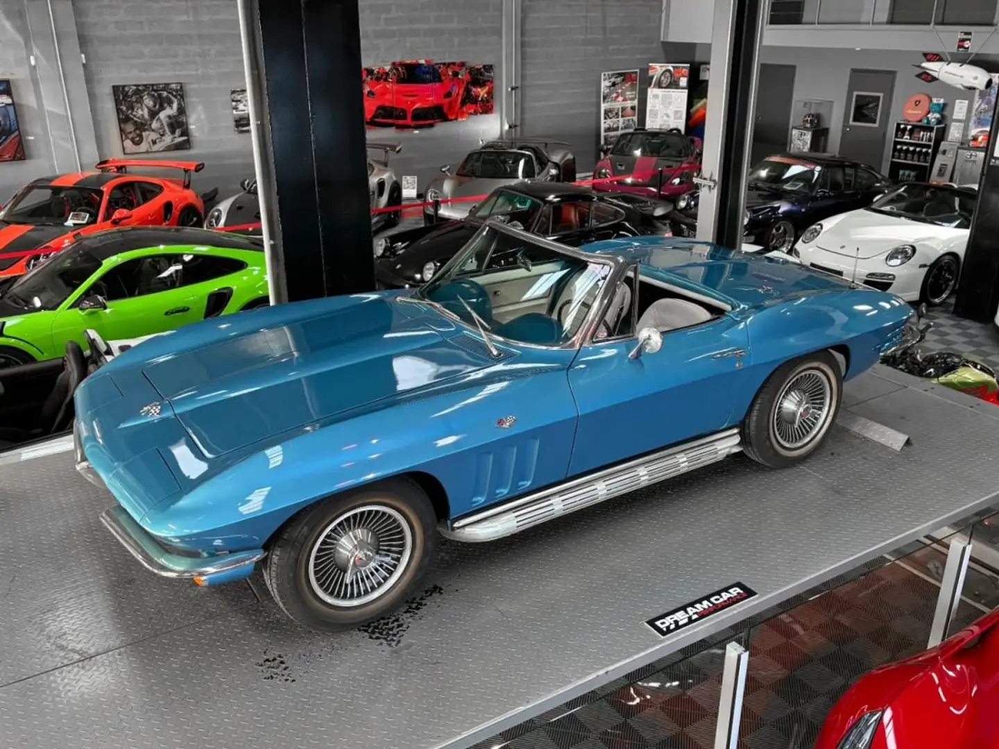 Chevrolet Corvette CABRIOLET STING RAY V8 327 CI – Hard Top Blau - 1