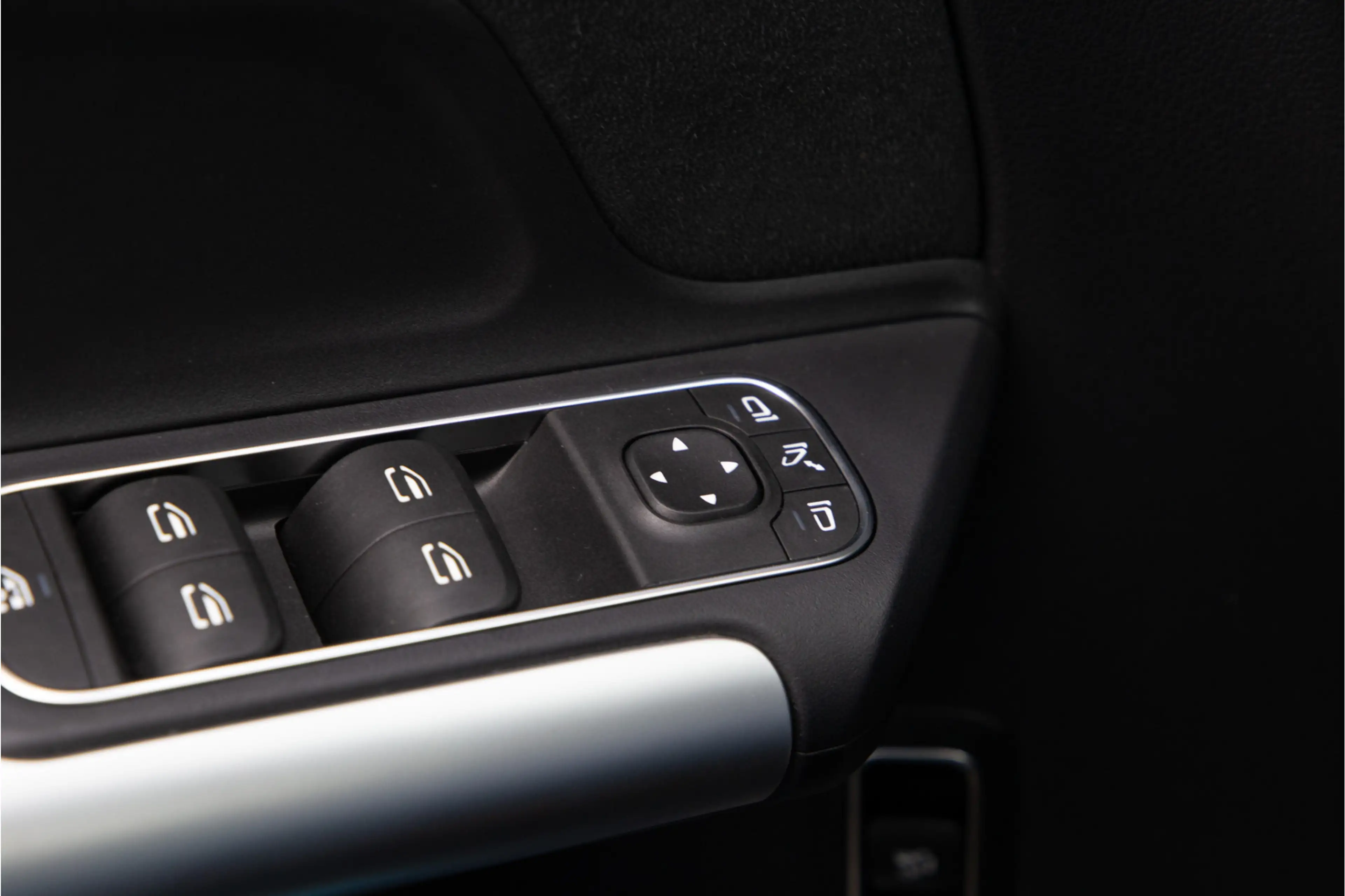 Mercedes-Benz EQA 250 AMG Nightpakket, Widescreen, Trekhaak, Camera 2023 — photo 29