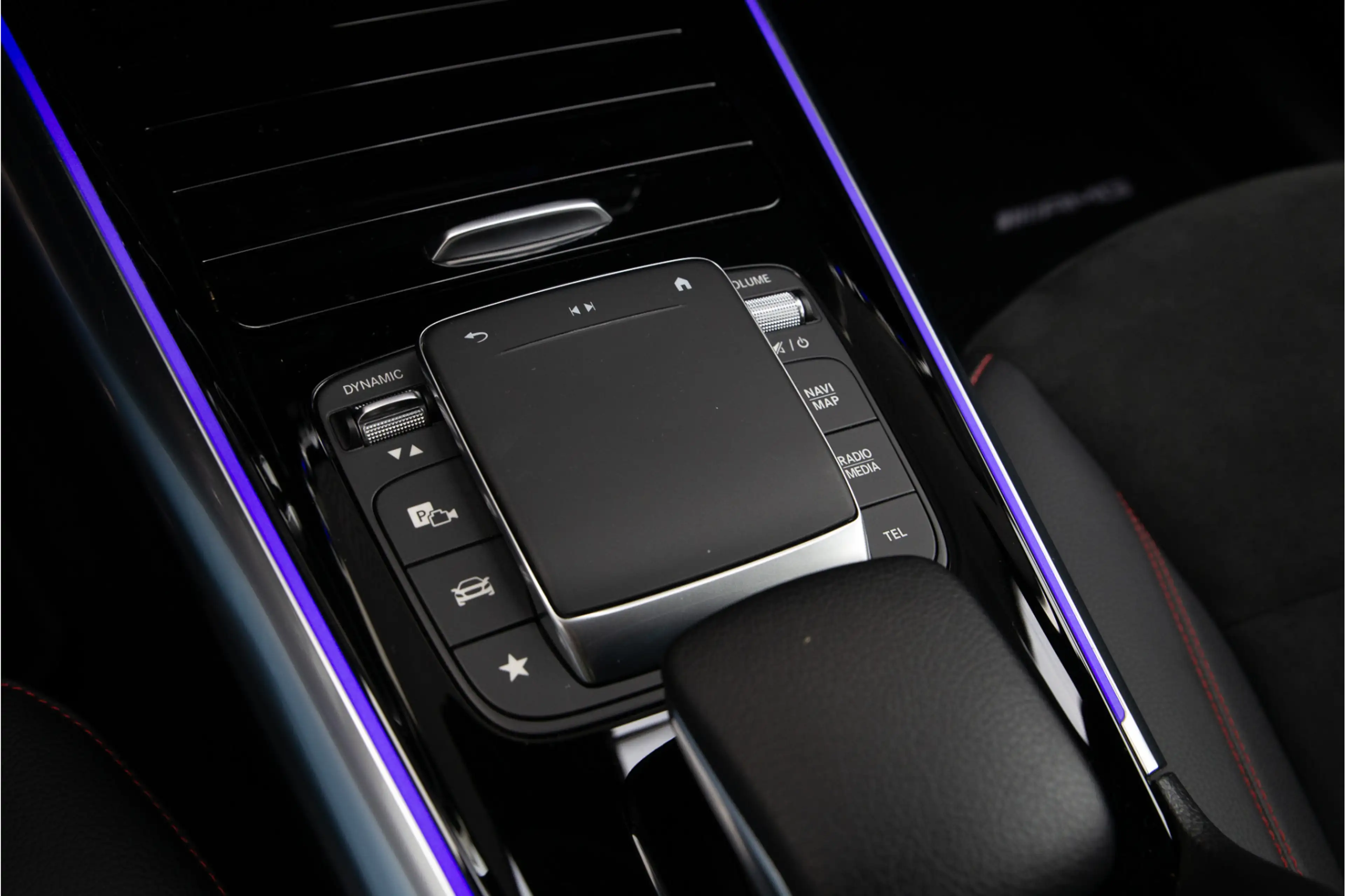 Mercedes-Benz EQA 250 AMG Nightpakket, Widescreen, Trekhaak, Camera 2023 — photo 13