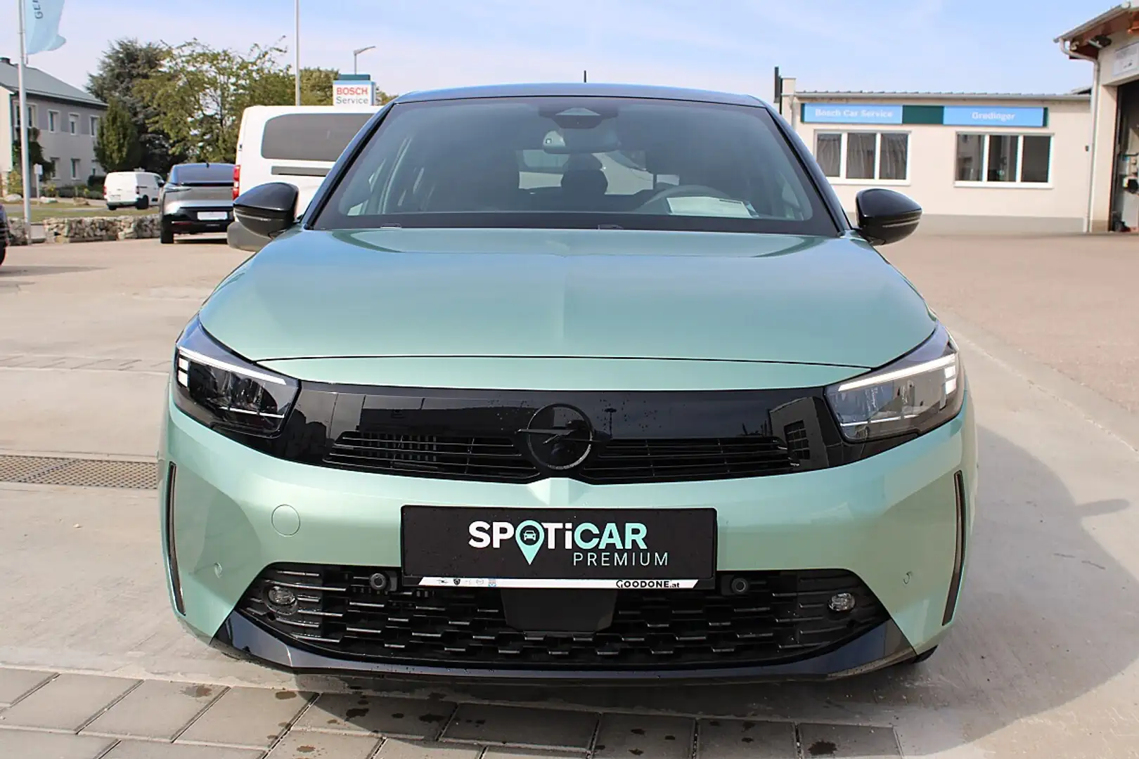 Opel Corsa F 1.2 Turbo YES (EURO 6e) Grün - 2