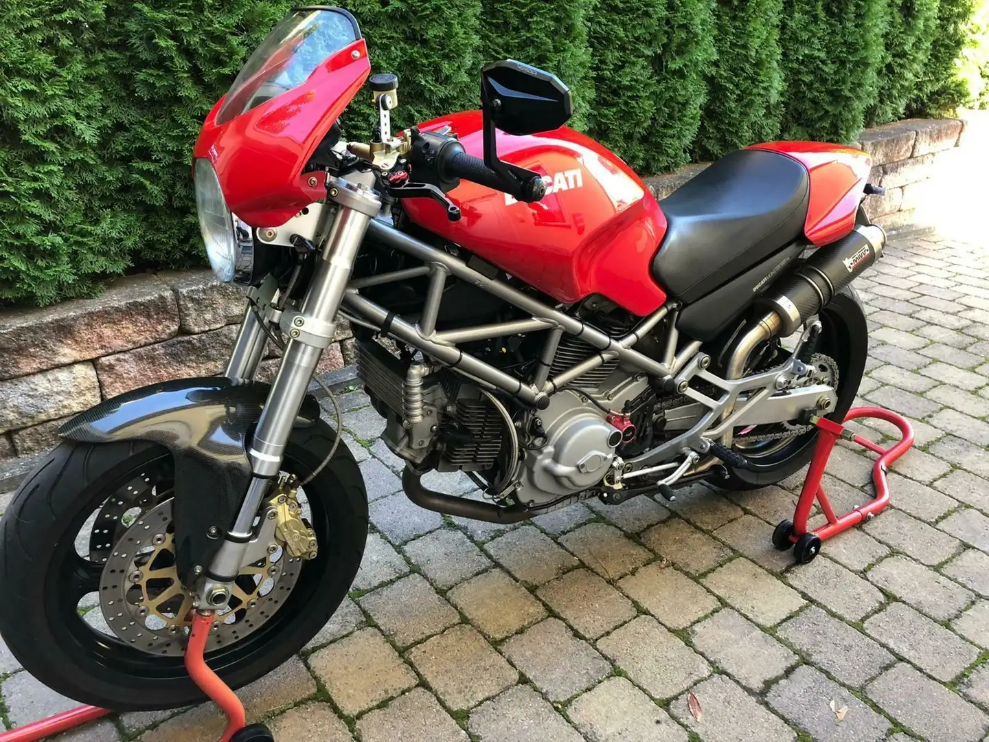 Ducati Monster 1000 Czerwony - 1