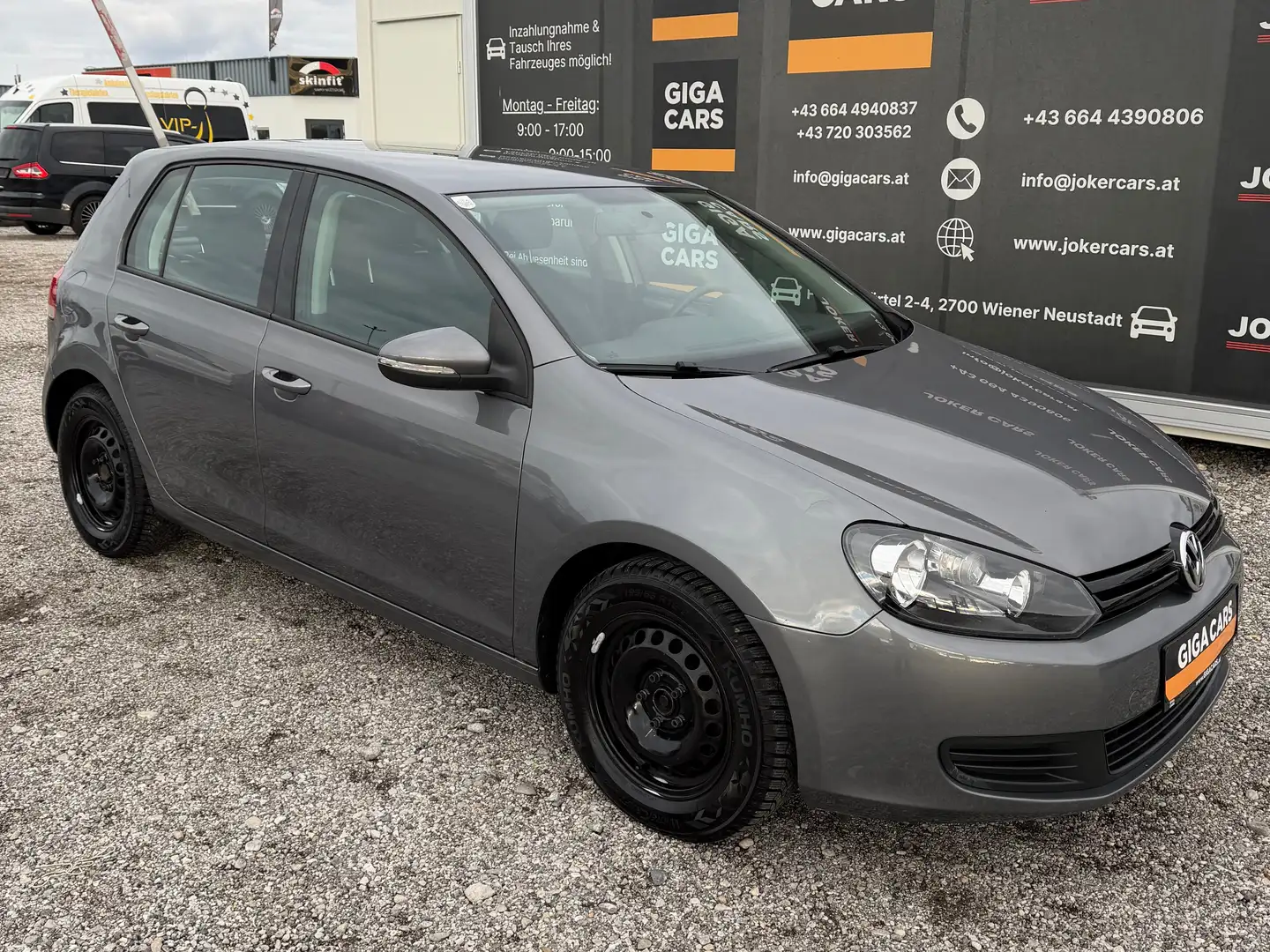 Volkswagen Golf Trendline Grau - 2