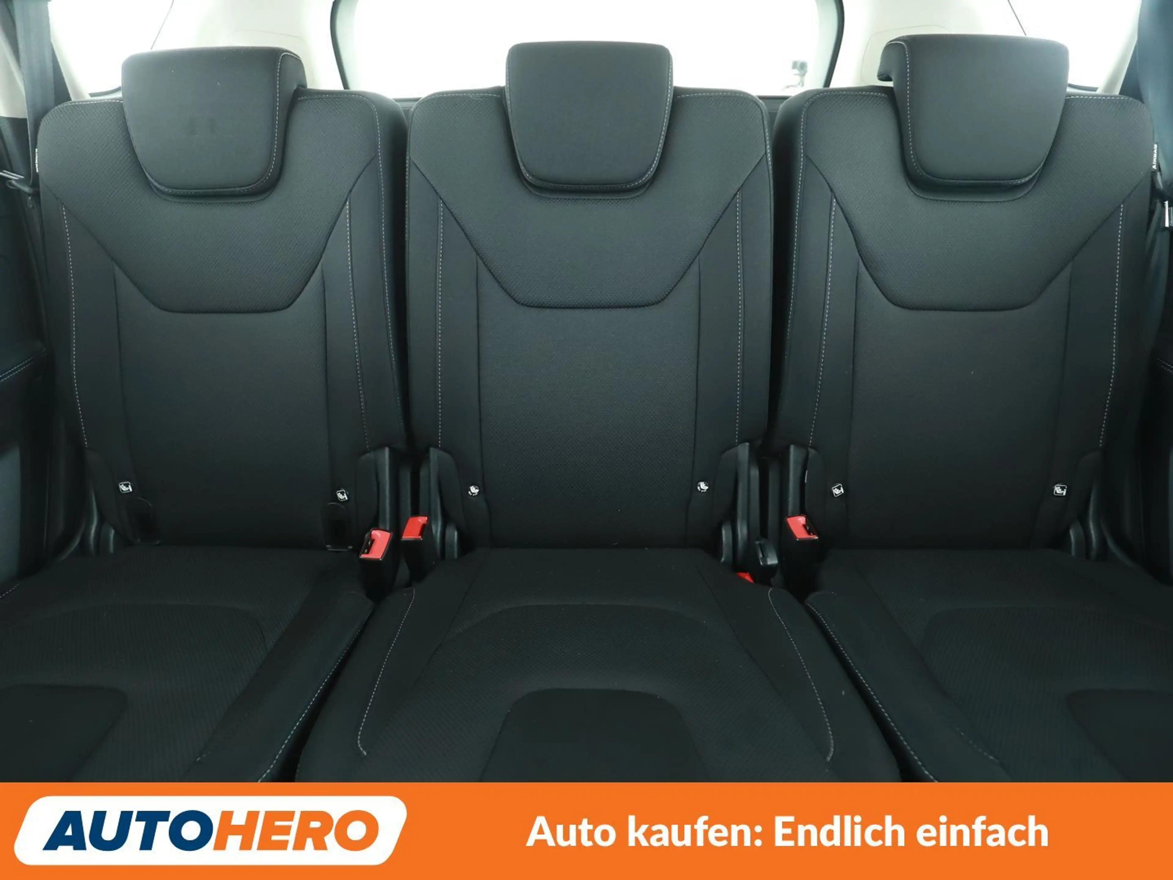 Ford S-Max 2.0 TDCi Titanium*NAVI*ACC*LED*CAM*SHZ*PDC* — photo 15