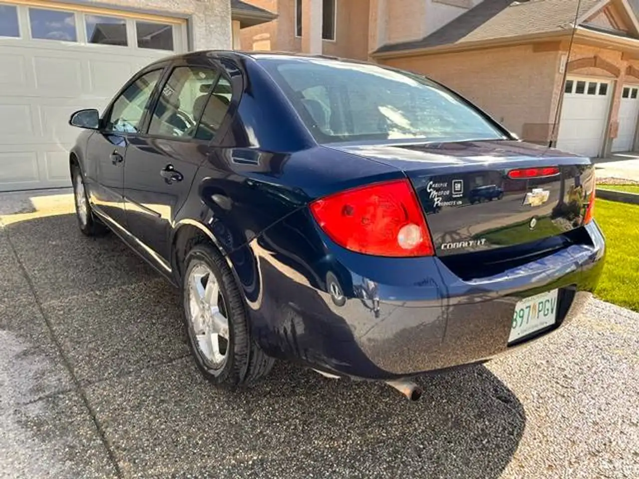 Chevrolet Cobalt photo Chevrolet Cobalt