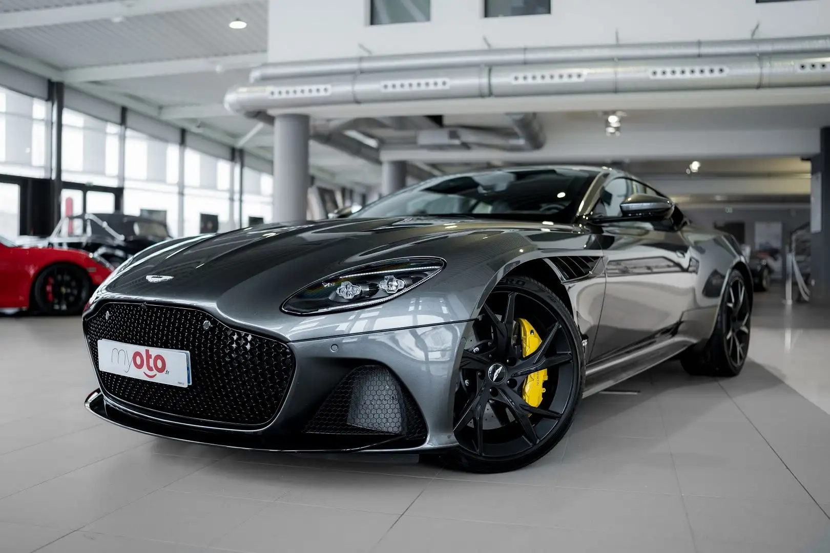 Aston Martin DBS V12 5.2 725CH SUPERLEGGERA BVA8 - 2