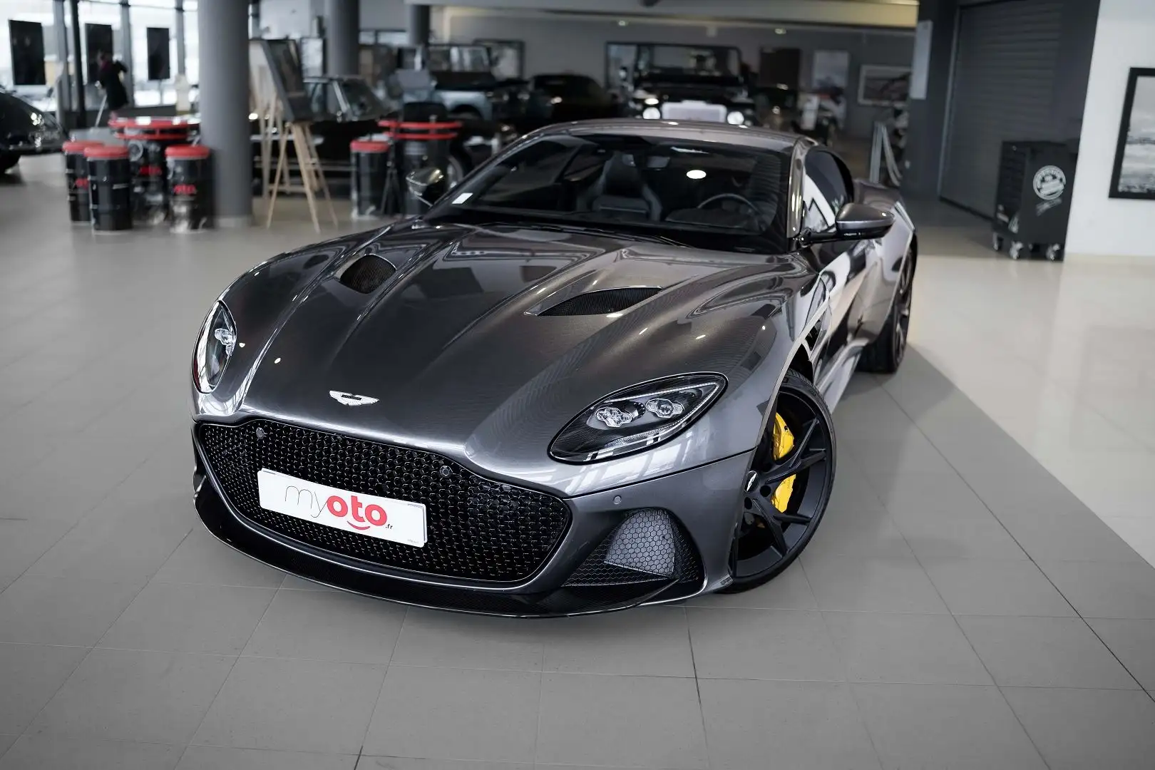 Aston Martin DBS V12 5.2 725CH SUPERLEGGERA BVA8 - 1