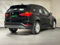 BMW X1 xDrive 18 d Advantage Schwarz - thumbnail 10