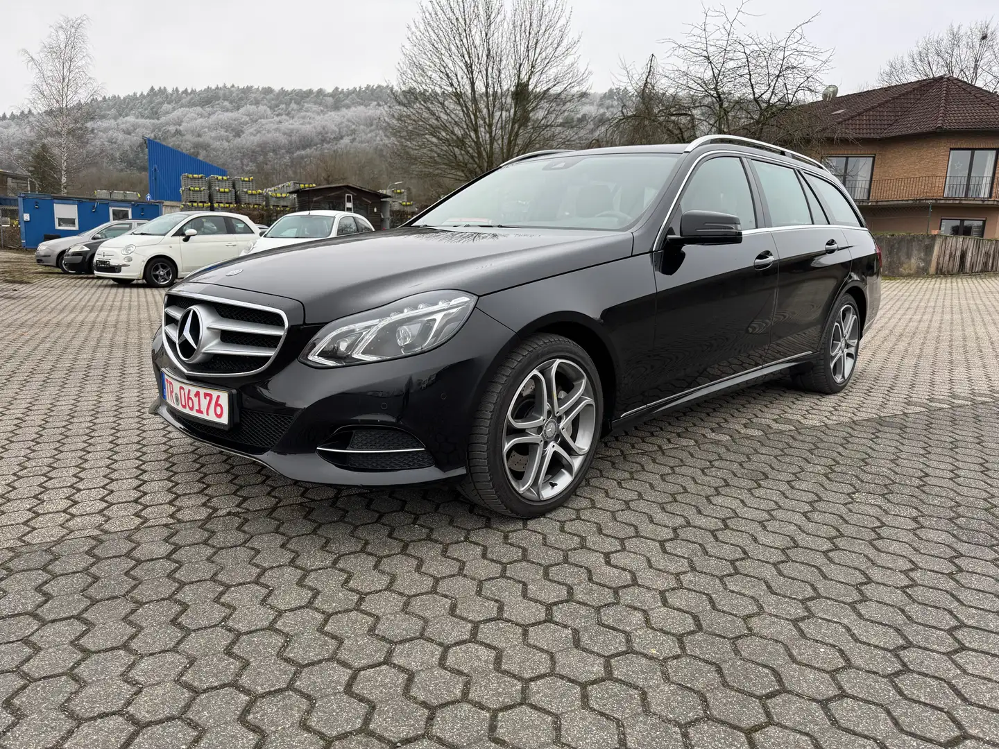 Mercedes-Benz E 350 E 350 BlueTec 4Matic (212.294) Hnědá - 2
