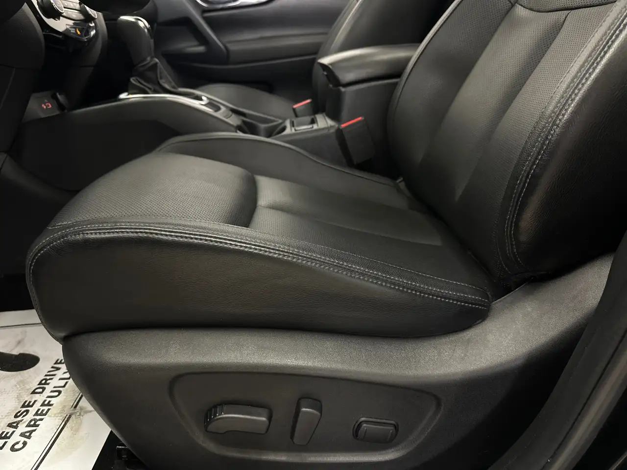 Nissan Qashqai снимка Nissan Qashqai