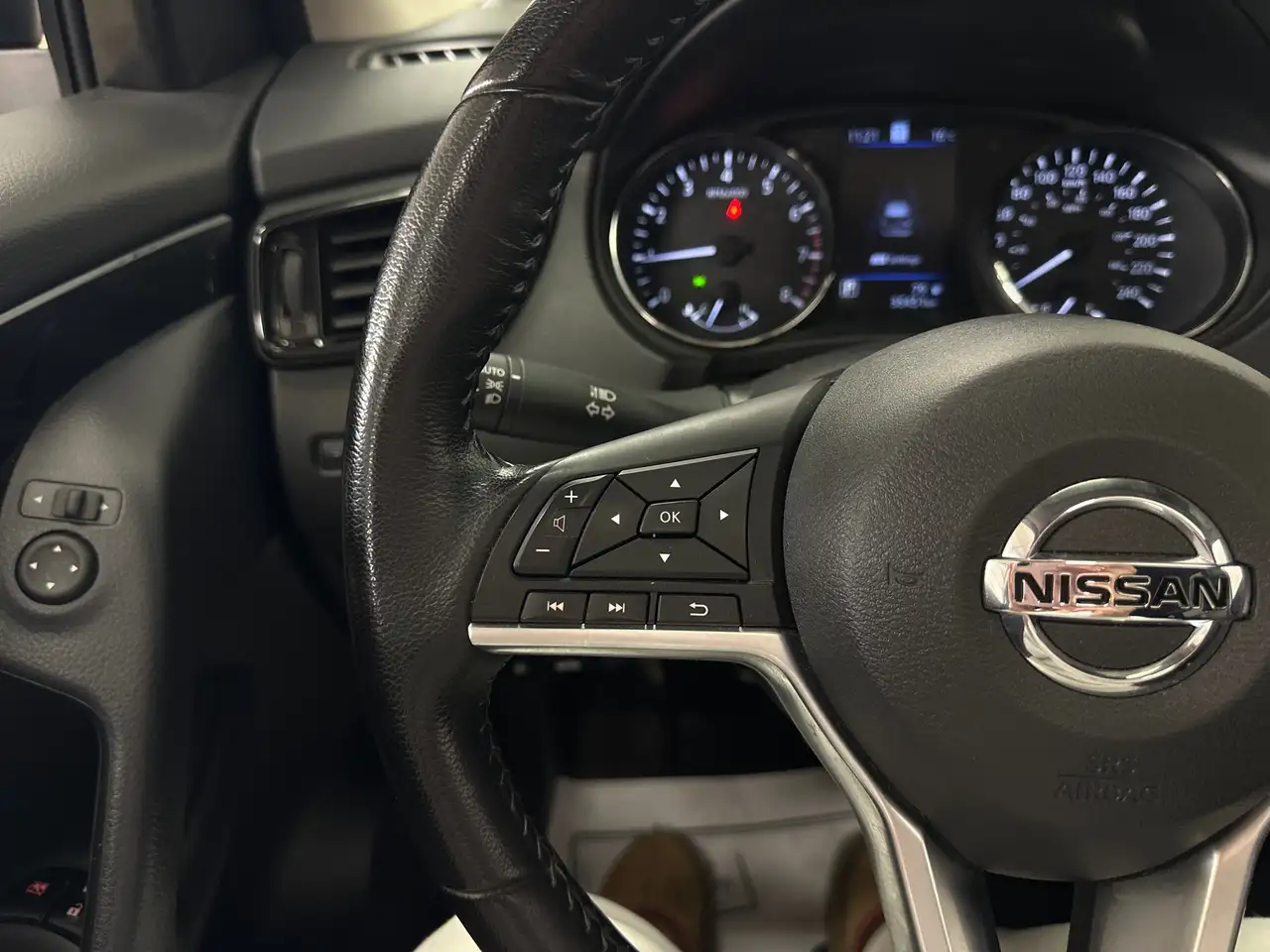 Nissan Qashqai снимка Nissan Qashqai