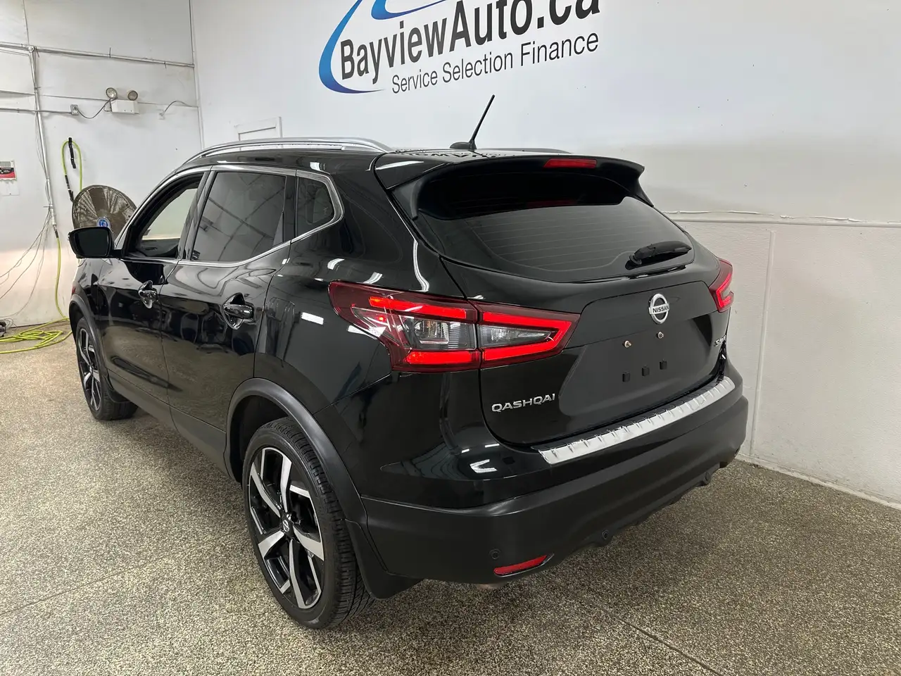 Nissan Qashqai снимка Nissan Qashqai