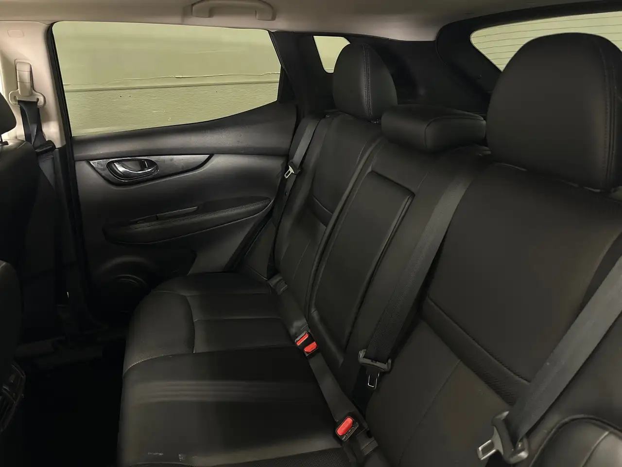 Nissan Qashqai снимка Nissan Qashqai