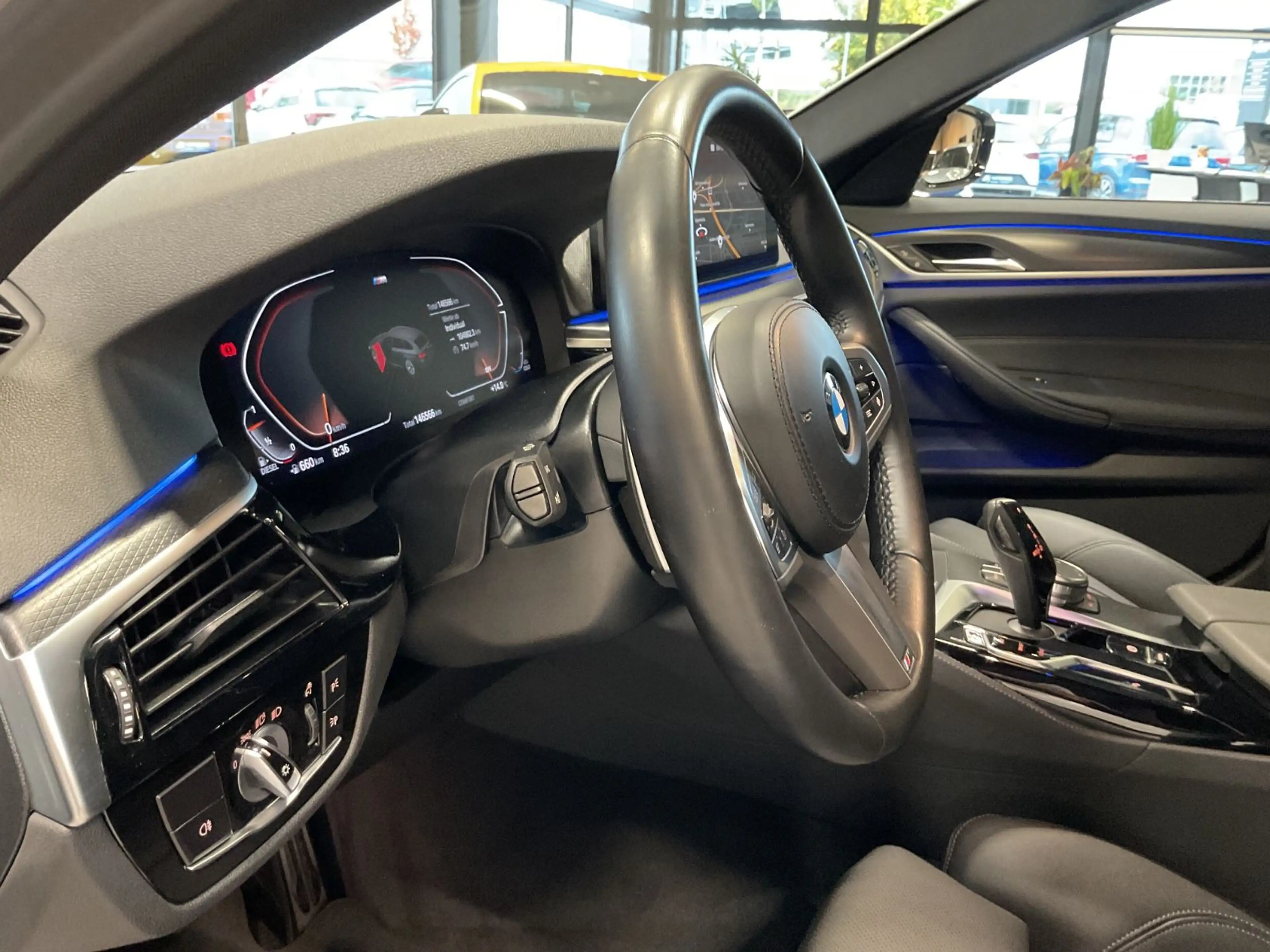 BMW 520 d Touring M Paket AHK HuD HiFi Laserl. Leder — photo 9