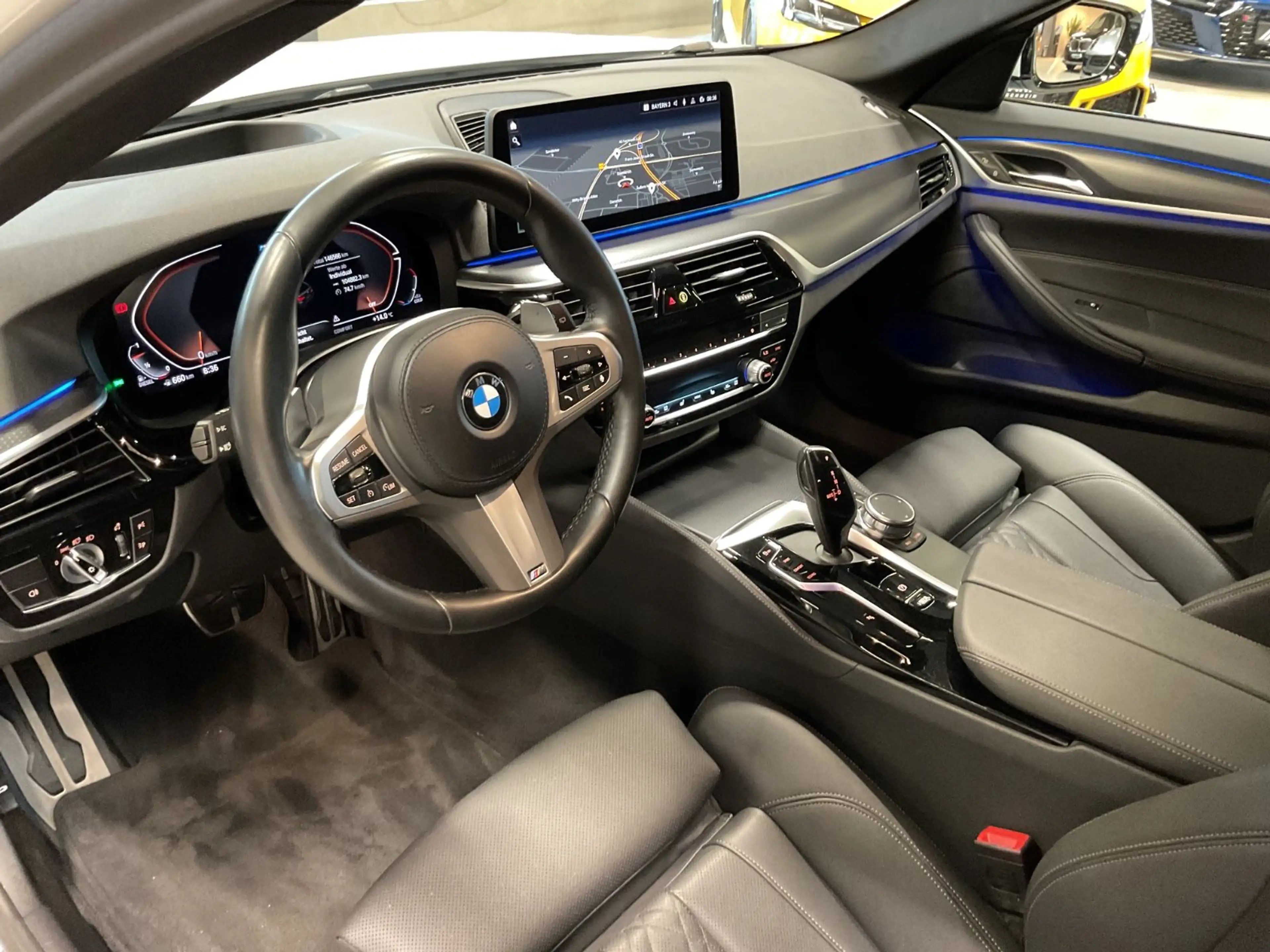 BMW 520 d Touring M Paket AHK HuD HiFi Laserl. Leder — photo 7