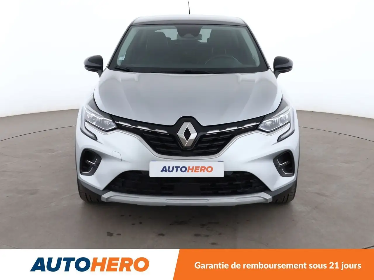 Renault Captur — photo 9