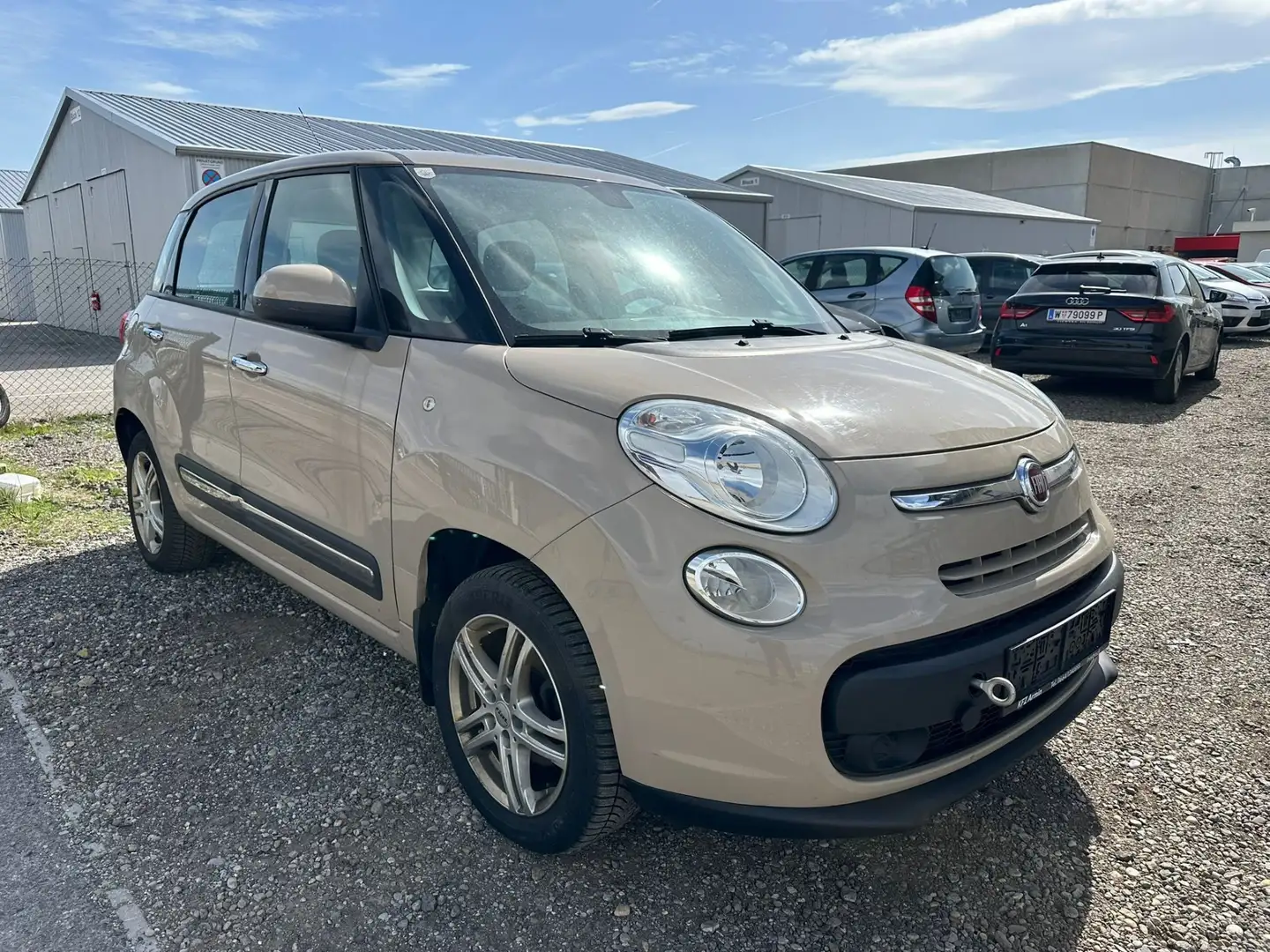 Fiat 500L Living 0,9 TwinAir Turbo 80 CNG Lounge Geel - 1