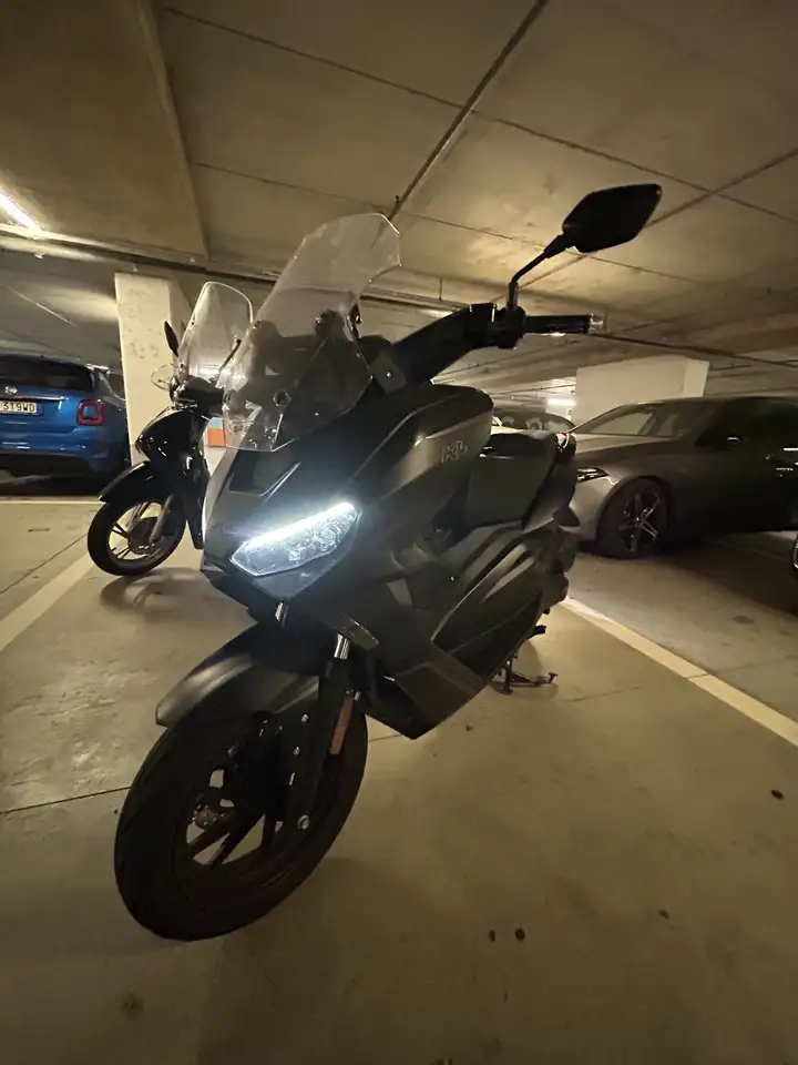 KL Motors Brera 125