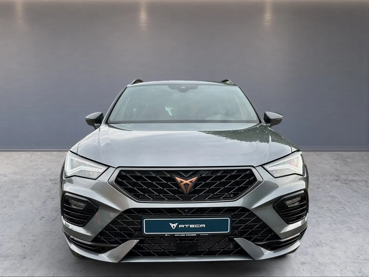 CUPRA Ateca 1.5 TSI 150 PS NAVI KAMERA AHK LED Gris - 2