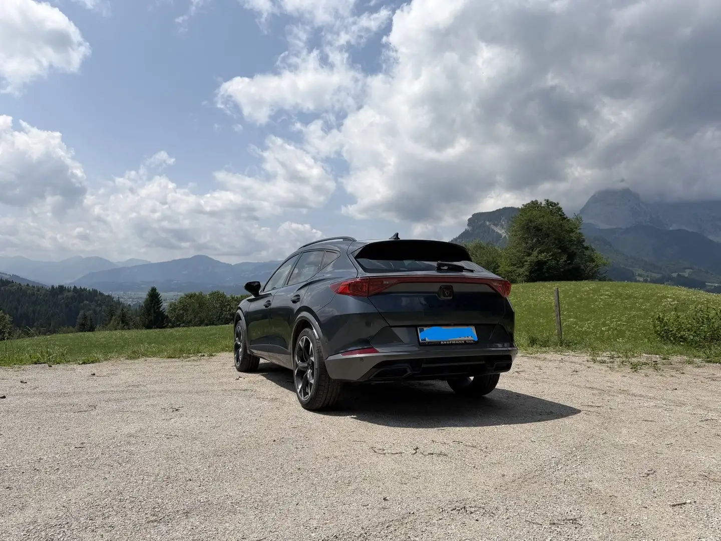 CUPRA Formentor Alpha Edition 1.5 TSI 150 ACT Grau - 2