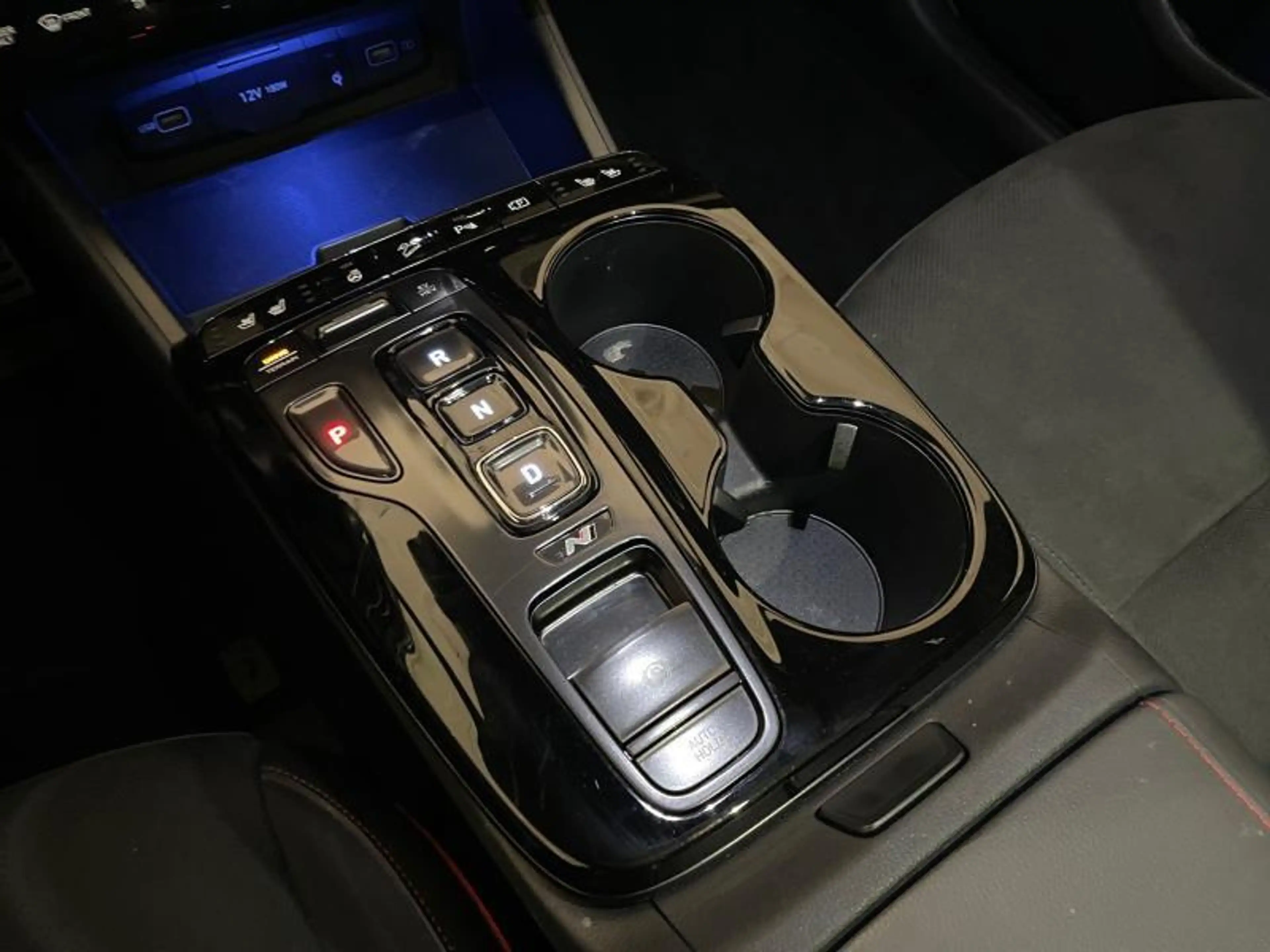 Hyundai TUCSON 1.6 T-GDi Plug-in Hybrid 4x4 Shine — photo 9